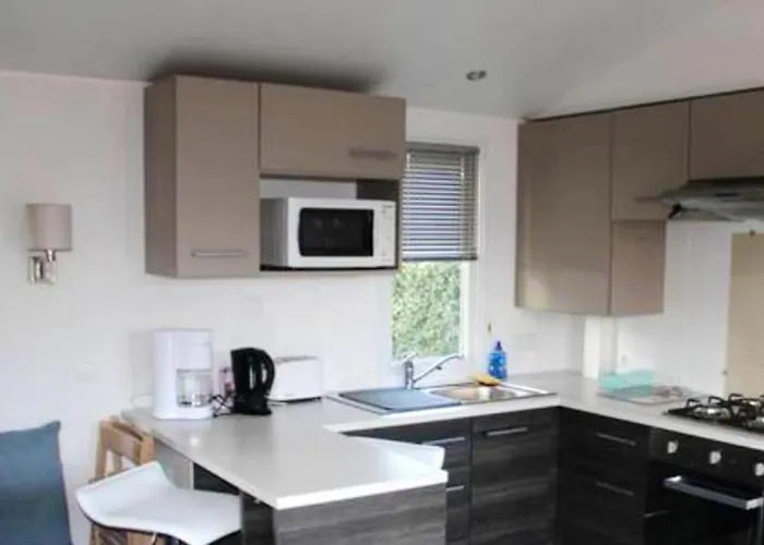 Holiday home Mobil-home Moderne A Avec Piscine Partagee Saint-Jean-de-Monts