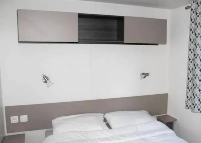 Holiday home Mobil-home Moderne A Avec Piscine Partagee Saint-Jean-de-Monts