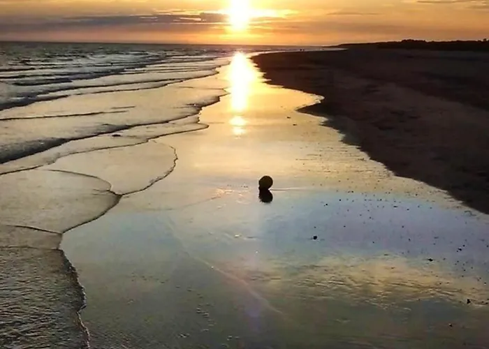 Mobil-home Moderne A Avec Piscine Partagee Holiday home